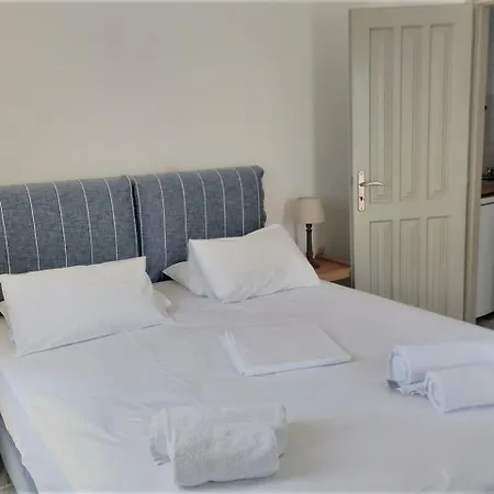 Despina's Mare 3* Naousa (Paros)