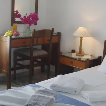 Despina's Mare Aparthotel Naousa (Paros)