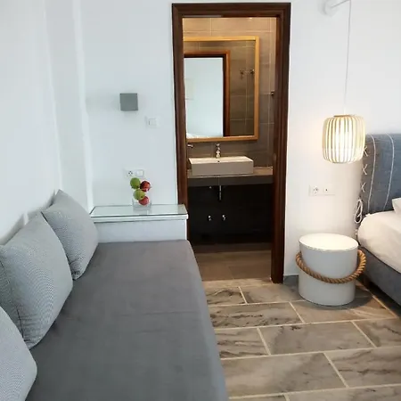 Aparthotel Despina's Mare 3*